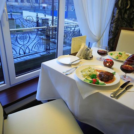 Victoria Hotel Carcóvia Restaurante foto