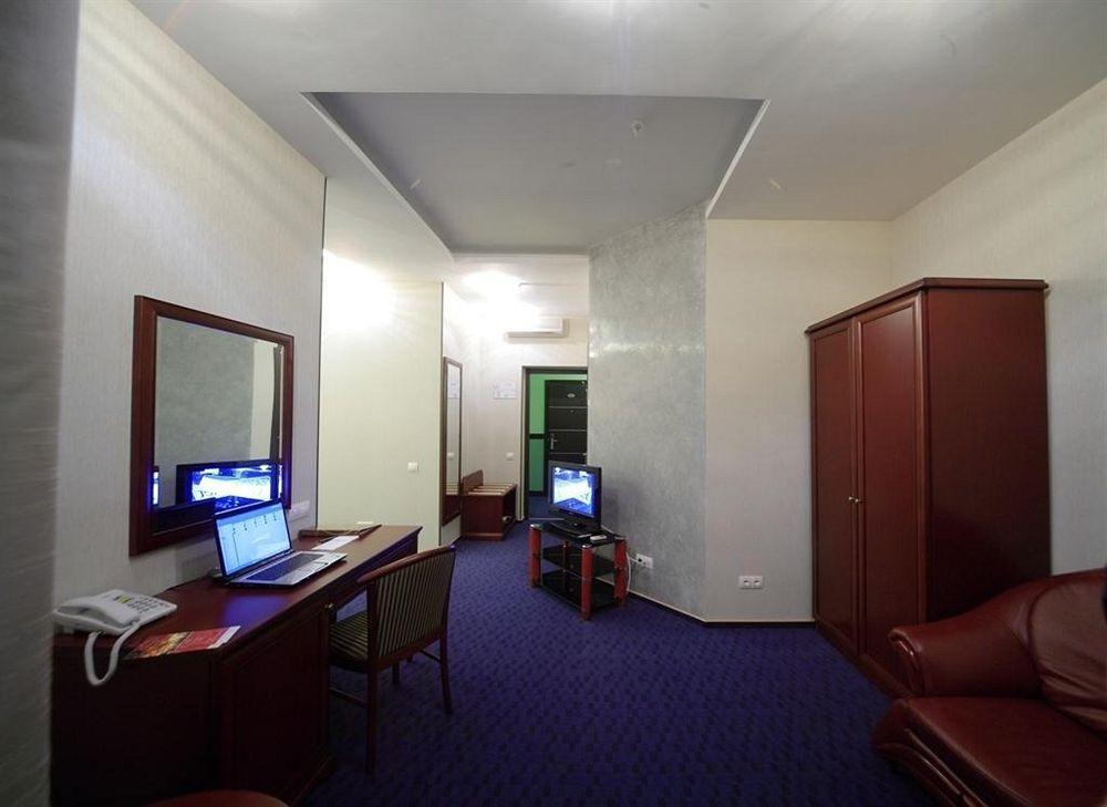 Victoria Hotel Carcóvia Quarto foto