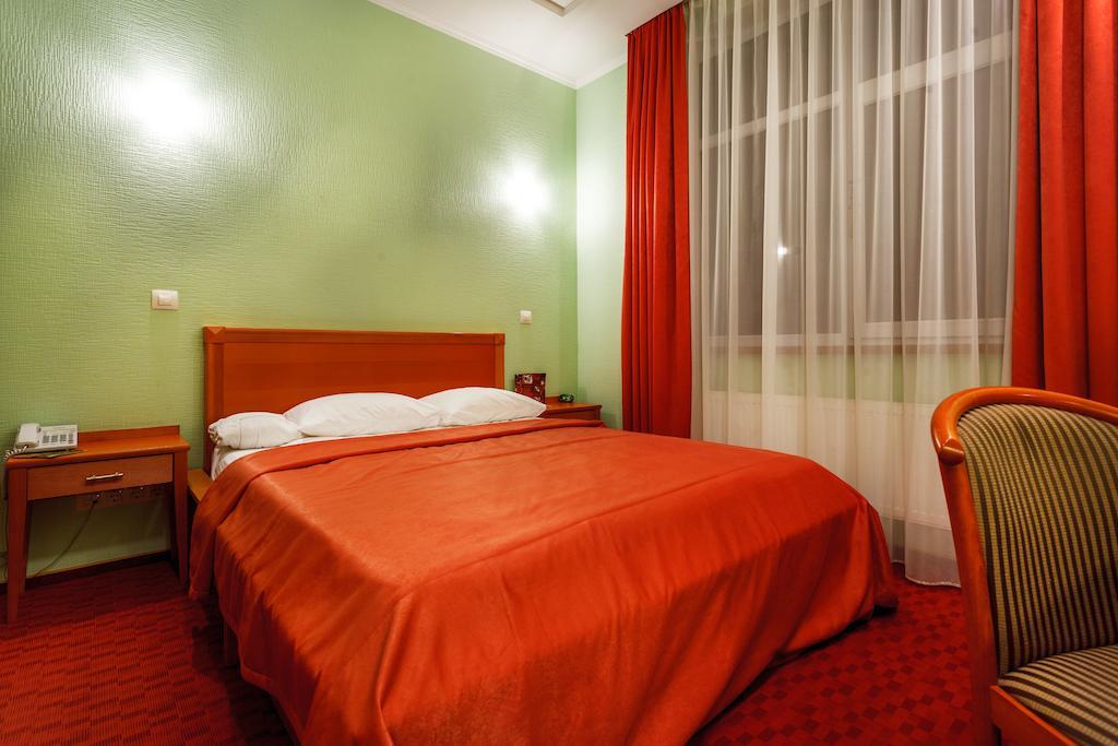 Victoria Hotel Carcóvia Quarto foto
