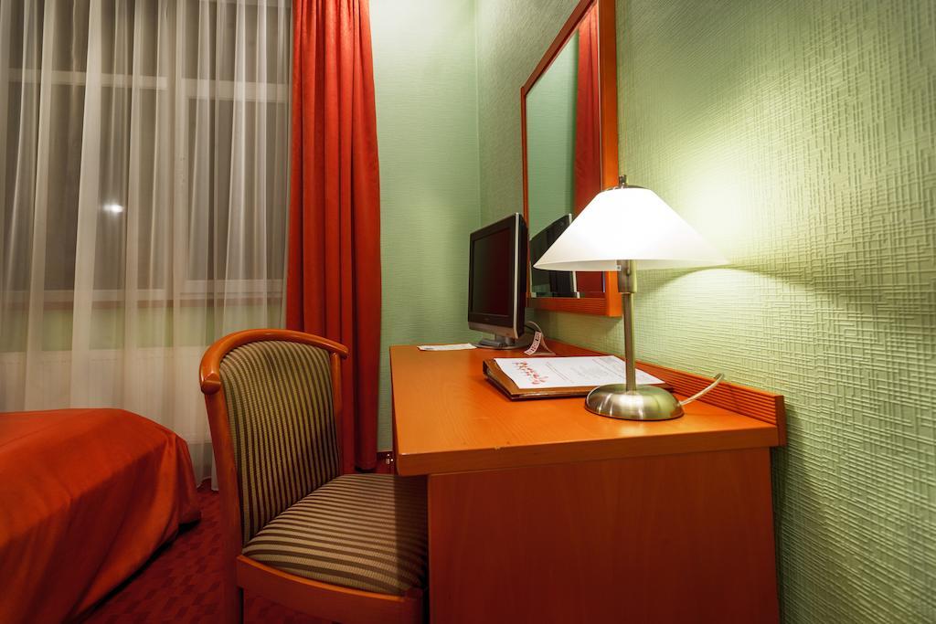 Victoria Hotel Carcóvia Quarto foto