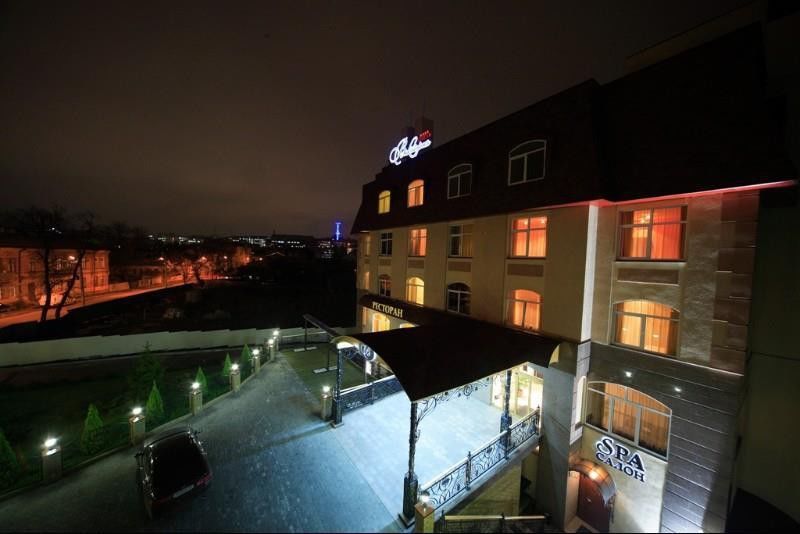 Victoria Hotel Carcóvia Exterior foto